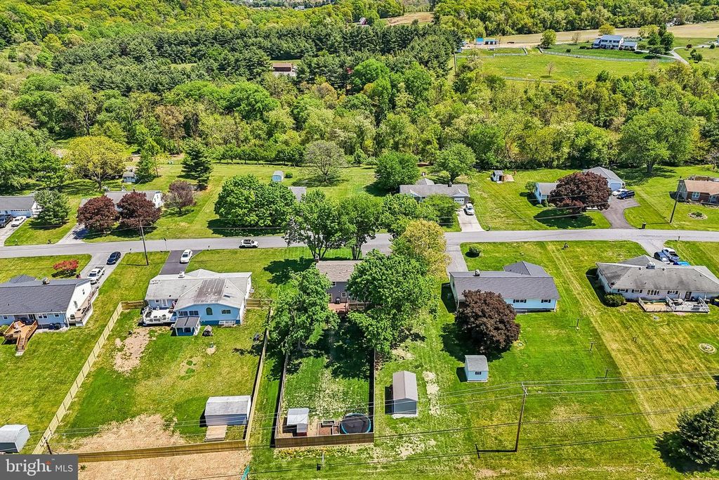 Image 87 of property listing at 1210 RANDOM RIDGE RD, Westminster, MD 21157