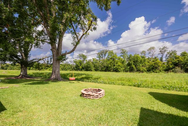 430 Fantastic Acres Boulevard, Raceland, LA 70394