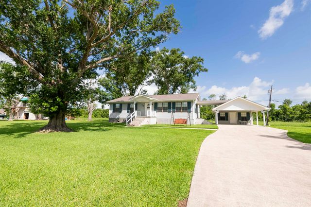 430 Fantastic Acres Boulevard, Raceland, LA 70394