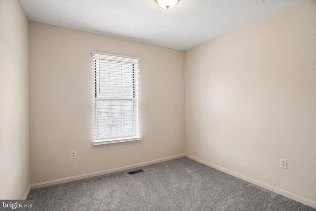 889 SAINT MICHAELS DR, Bowie, MD 20721