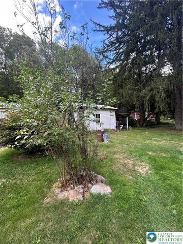 92 Creek Road, Washington Twp, PA 18013
