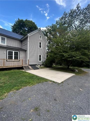 92 Creek Road, Washington Twp, PA 18013