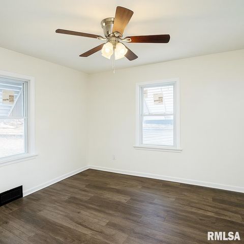 1417 W MCCLURE Avenue, Peoria, IL 61604