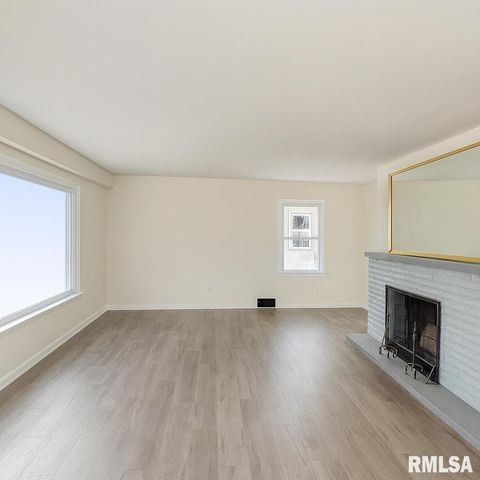 1417 W MCCLURE Avenue, Peoria, IL 61604