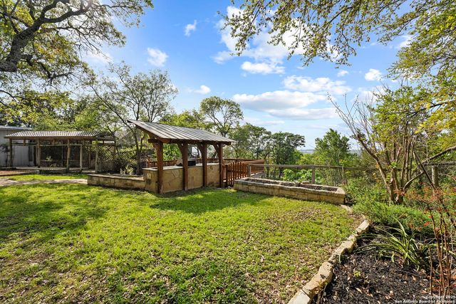 589 Forest Crest, Canyon Lake, TX 78133