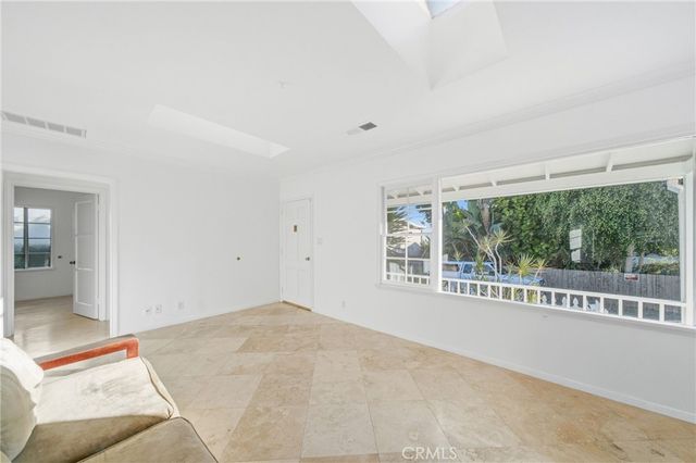 31868 8th Avenue, Laguna Beach, CA 92651