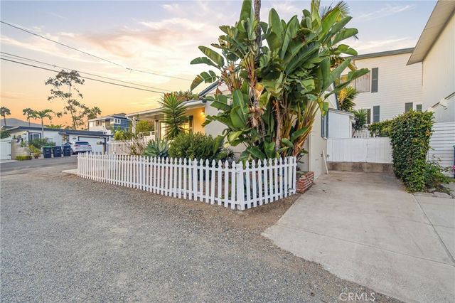31868 8th Avenue, Laguna Beach, CA 92651