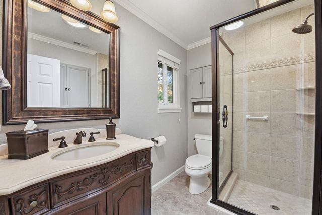 12420 Incline Dr, Auburn, CA 95603
