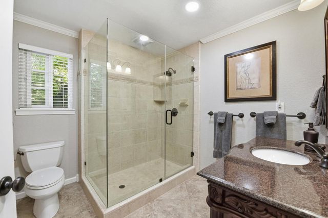 12420 Incline Dr, Auburn, CA 95603