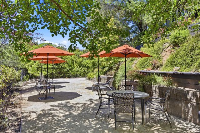 12420 Incline Dr, Auburn, CA 95603