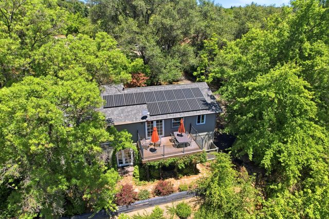 12420 Incline Dr, Auburn, CA 95603