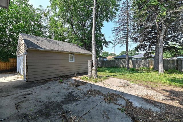 1728 Cleveland AVENUE, Racine, WI 53405