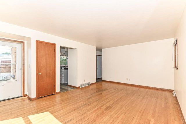 1728 Cleveland AVENUE, Racine, WI 53405