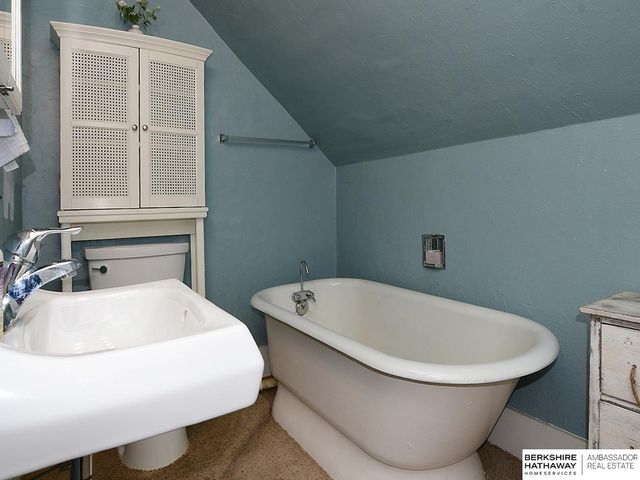3206 N 78 Street, Omaha, NE 68134