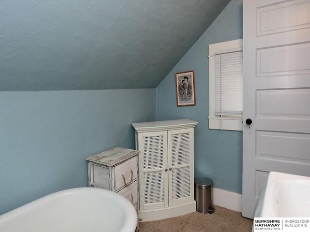 3206 N 78 Street, Omaha, NE 68134