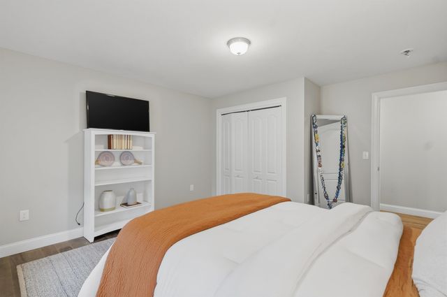 71 Bedford Road, Merrimack, NH 03054