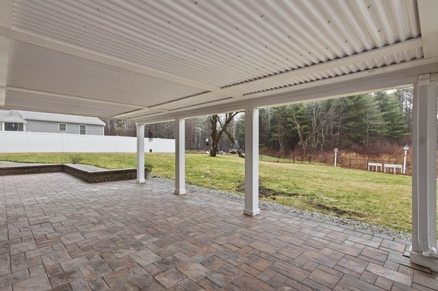 71 Bedford Road, Merrimack, NH 03054
