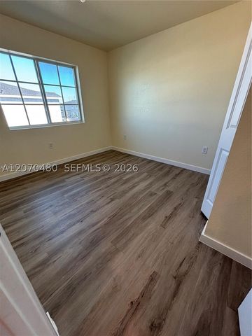 1021 NW 5th St, Florida City, FL 33034
