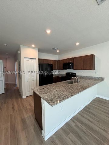 1021 NW 5th St, Florida City, FL 33034