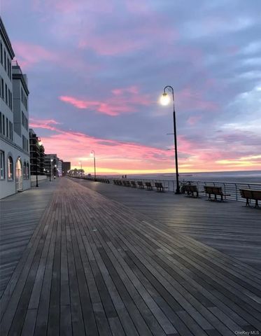25 W Broadway 115, Long Beach, NY 11561