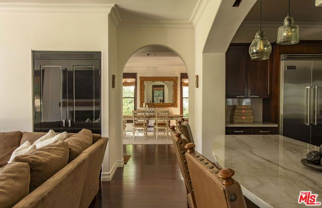 7222 Kentwood Avenue, Los Angeles, CA 90045