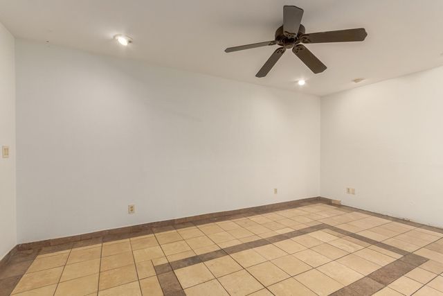 805 W Toledo Street, Chandler, AZ 85225
