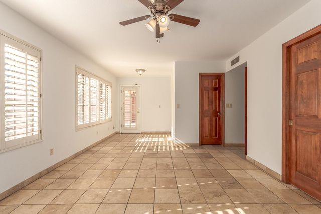805 W Toledo Street, Chandler, AZ 85225