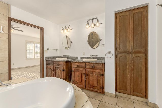 805 W Toledo Street, Chandler, AZ 85225