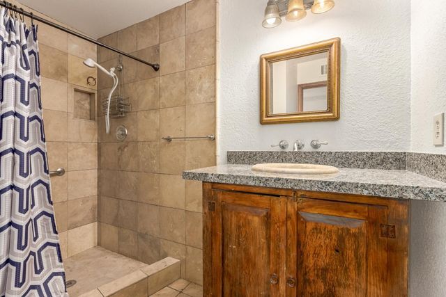 805 W Toledo Street, Chandler, AZ 85225