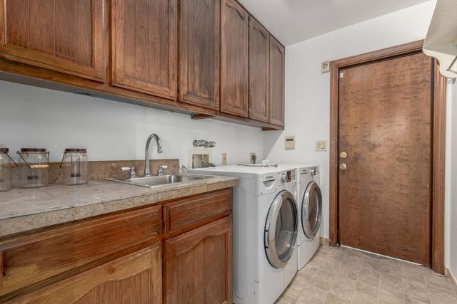 805 W Toledo Street, Chandler, AZ 85225