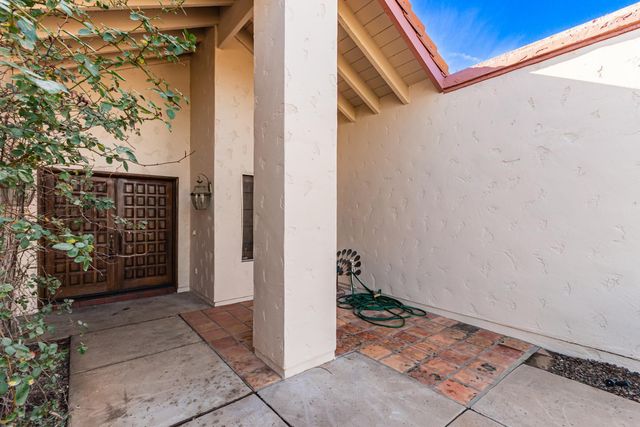 805 W Toledo Street, Chandler, AZ 85225