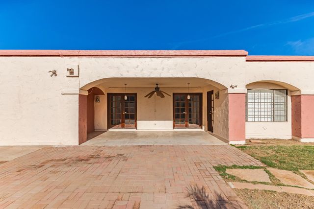 805 W Toledo Street, Chandler, AZ 85225