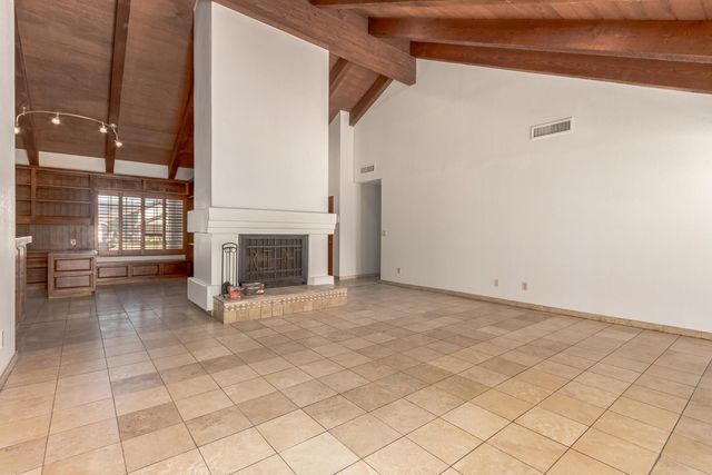 805 W Toledo Street, Chandler, AZ 85225