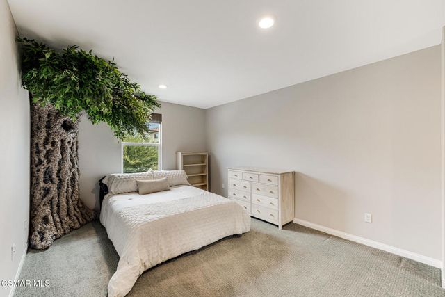 697 Camino Tierra Santa, Camarillo, CA 93010