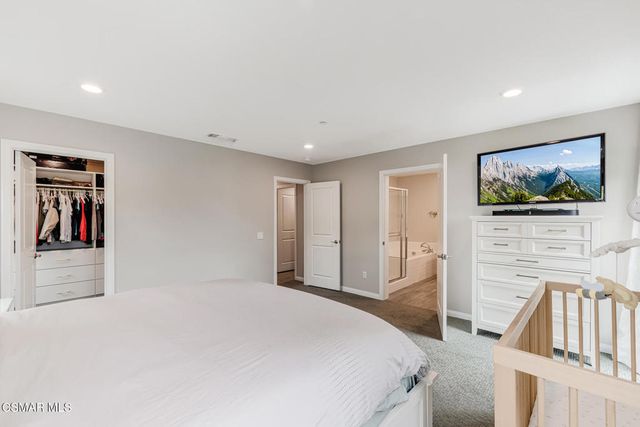 697 Camino Tierra Santa, Camarillo, CA 93010
