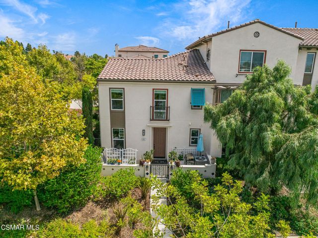697 Camino Tierra Santa, Camarillo, CA 93010