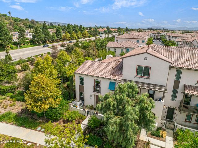697 Camino Tierra Santa, Camarillo, CA 93010