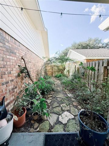 4549 Highland Dr Drive, Lake Charles, LA 70605