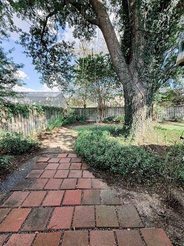 4549 Highland Dr Drive, Lake Charles, LA 70605