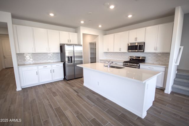 21326 W ROANOKE Avenue, Buckeye, AZ 85396