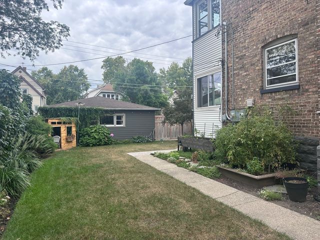 541 Beloit Avenue 2, Forest Park, IL 60130