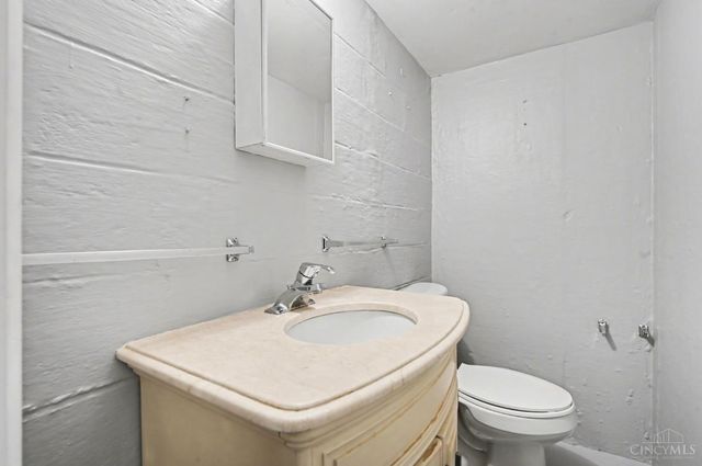 2026 Bellglade Terrace, Green Twp, OH 45238