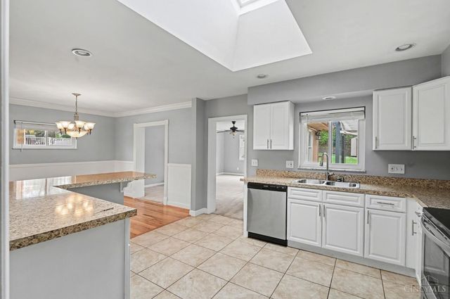 2026 Bellglade Terrace, Green Twp, OH 45238