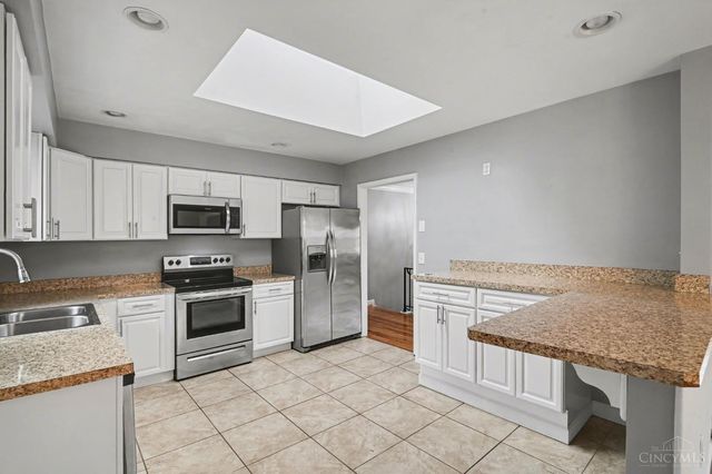 2026 Bellglade Terrace, Green Twp, OH 45238