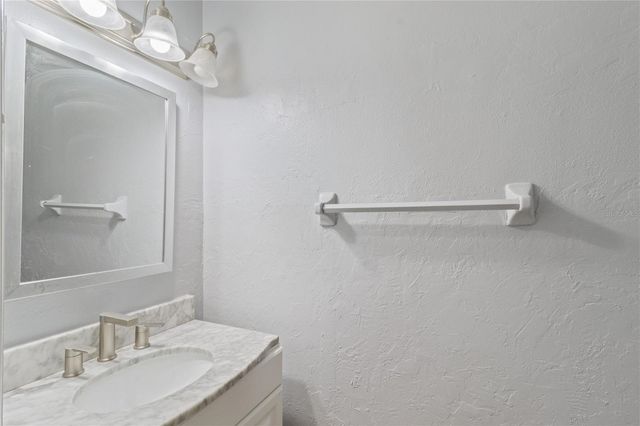 1836 N CRYSTAL LAKE DRIVE 19, Lakeland, FL 33801