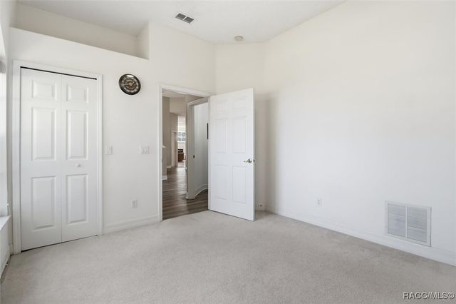 5528 W Hunters Ridge Circle, Lecanto, FL 34461