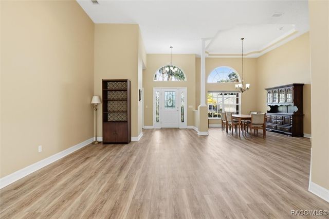 5528 W Hunters Ridge Circle, Lecanto, FL 34461