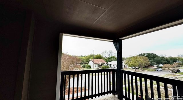 829 kayton ave, San Antonio, TX 78210