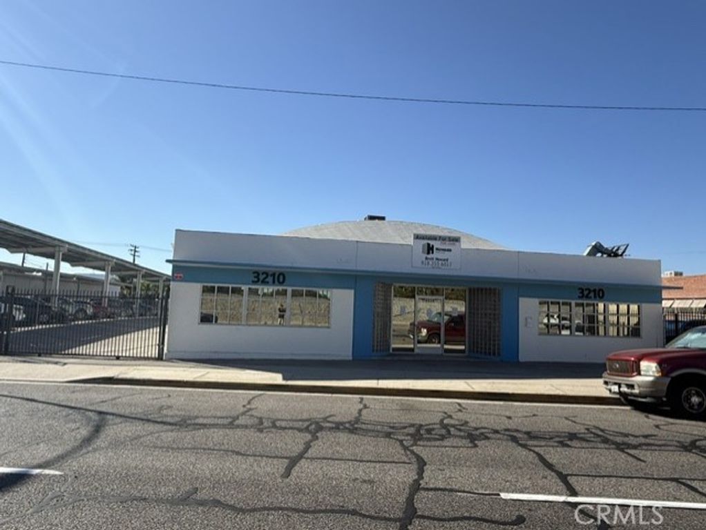 3210 Vanowen Street, Burbank, CA 91505 — exterior