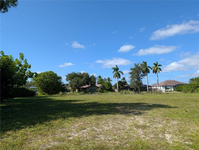 216 SW 12TH STREET, Cape Coral, FL 33991